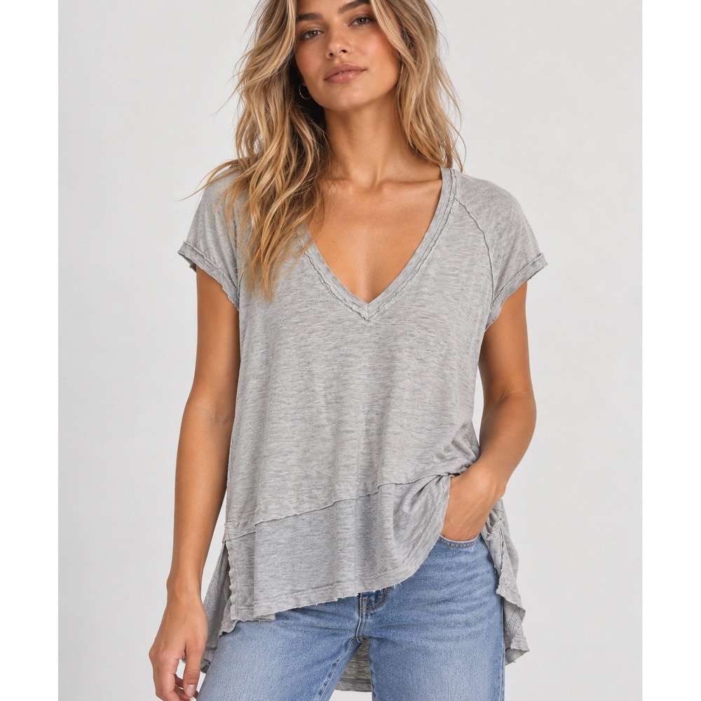 Free People We The Free Voyage Oversized Tunic Tee Light Gray V Neck Small